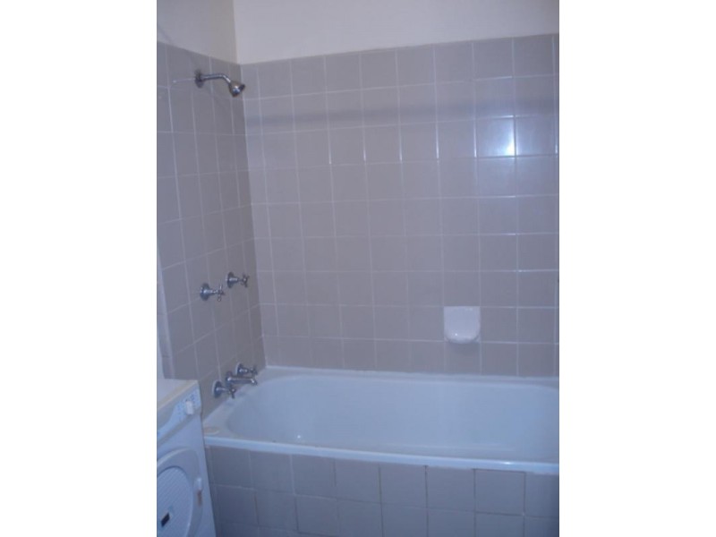 7/387 Cavendish Road, Coorparoo QLD 4151