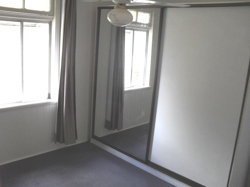 373 Cornwall Street, Greenslopes QLD 4120