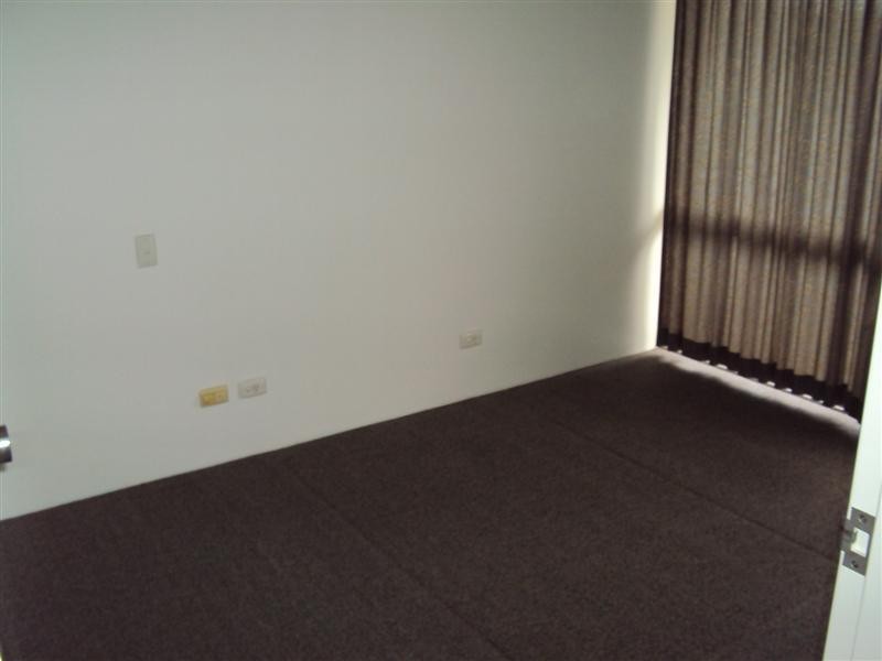 2/52 Henzell Terrace, Greenslopes QLD 4120