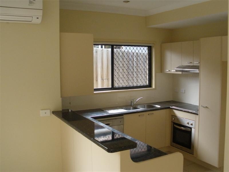 6/15 Flavelle Street, Carina QLD 4152