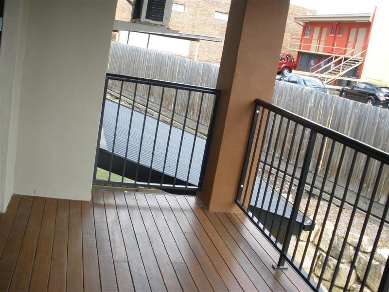 6/15 Flavelle Street, Carina QLD 4152