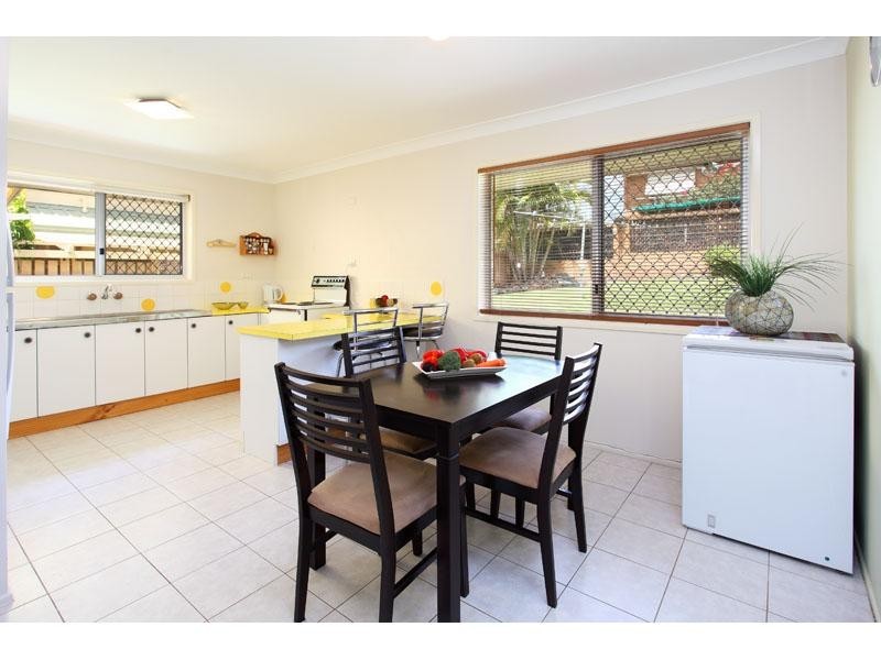 6 Eurong Street, Carina Heights QLD 4152