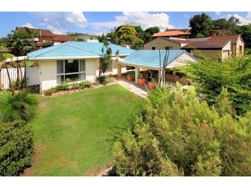 6 Eurong Street, Carina Heights QLD 4152