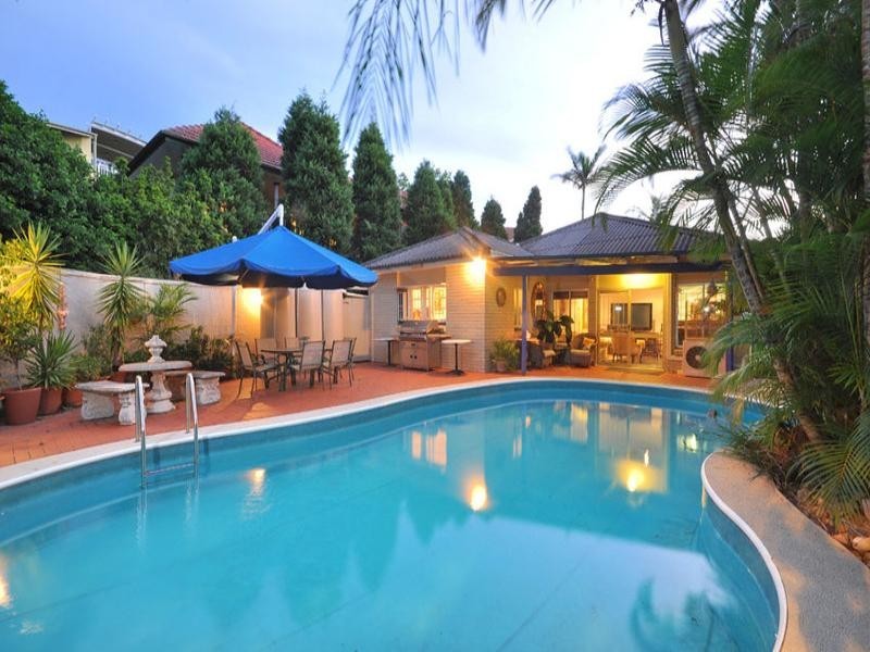 6 Sirius Street, Coorparoo QLD 4151