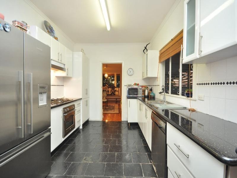 6 Sirius Street, Coorparoo QLD 4151