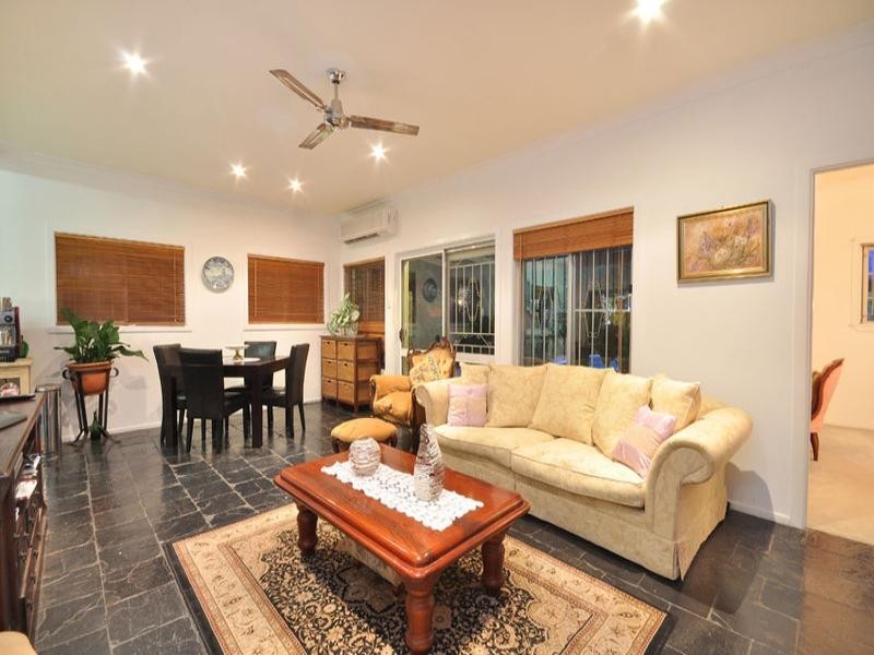 6 Sirius Street, Coorparoo QLD 4151