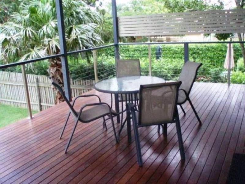 127 Temple Street, Coorparoo QLD 4151