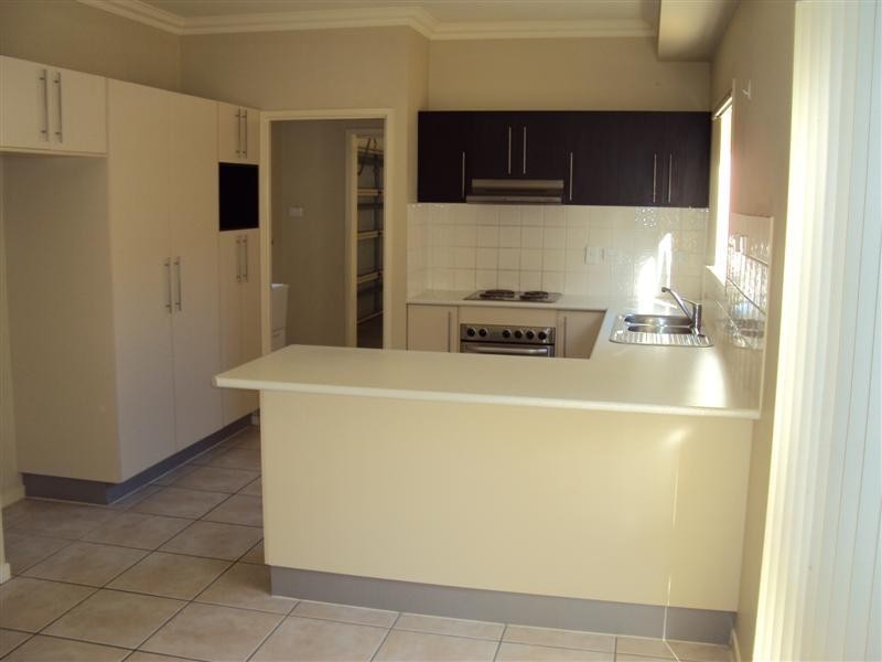 3/12 Adelaide Street, Carina QLD 4152