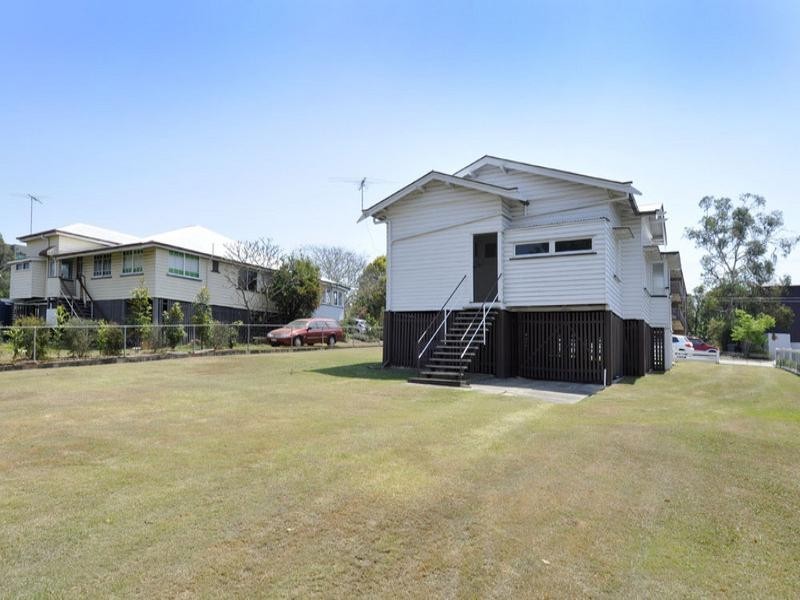 12 Talbot Street, Coorparoo QLD 4151