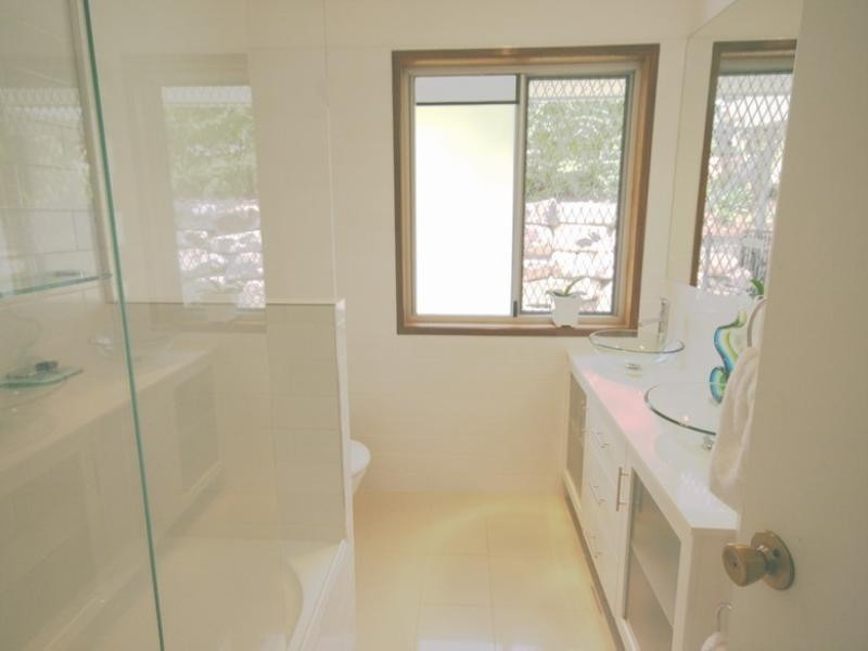 38 Balmerino Drive, Carina QLD 4152