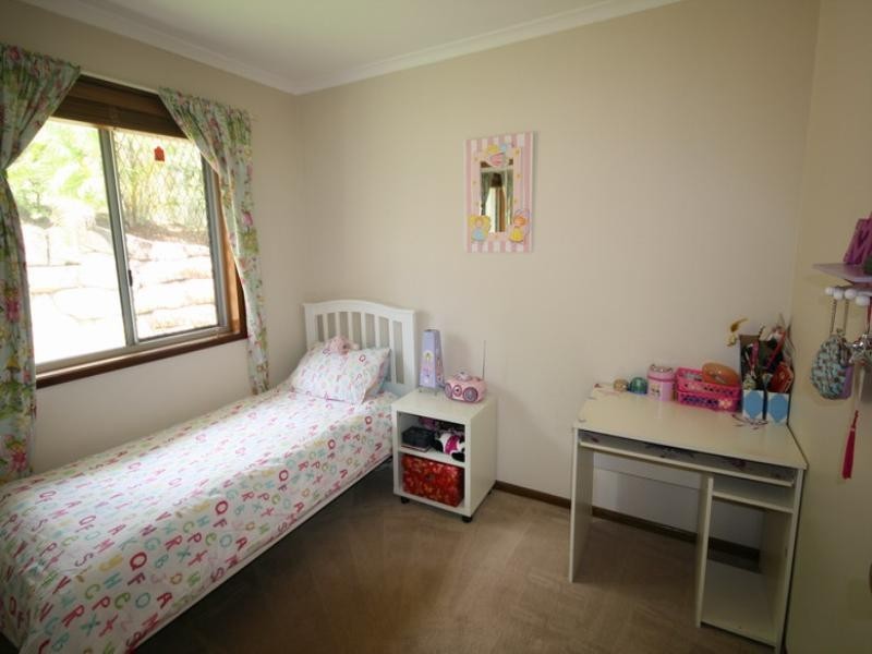 38 Balmerino Drive, Carina QLD 4152