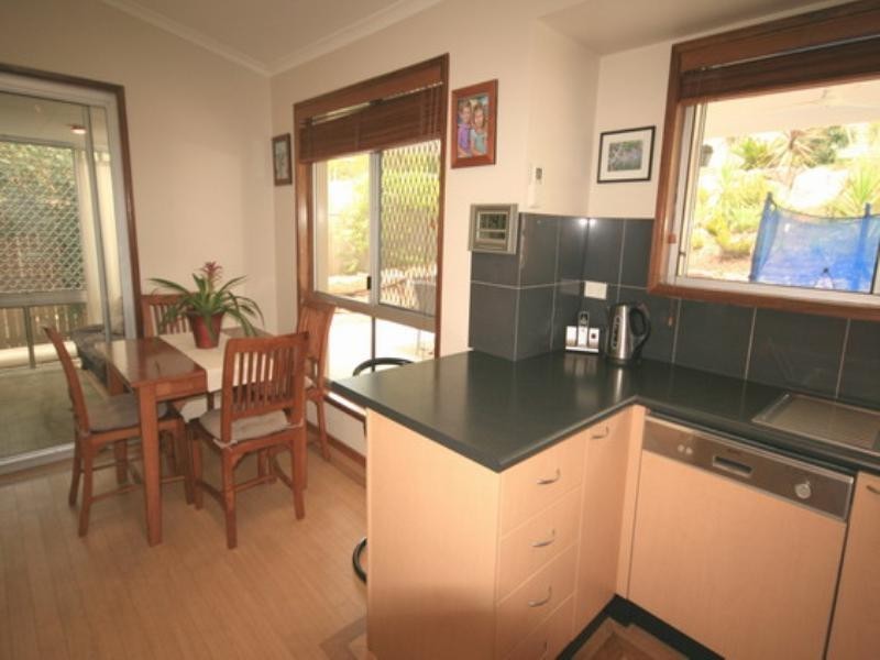 38 Balmerino Drive, Carina QLD 4152