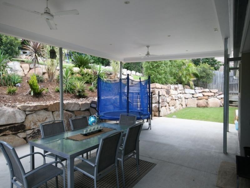 38 Balmerino Drive, Carina QLD 4152