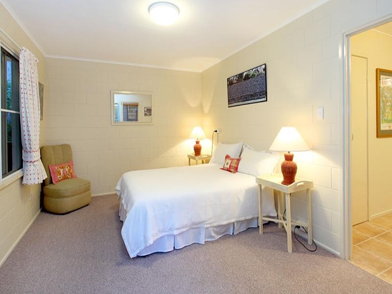 64 Mars Street, Coorparoo QLD 4151