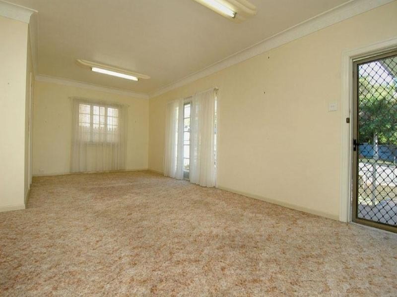 86 Newman Avenue, Camp Hill QLD 4152