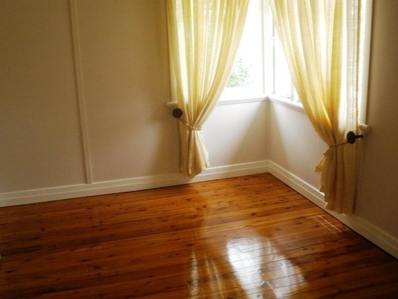 106 Newdegate Street, Greenslopes QLD 4120