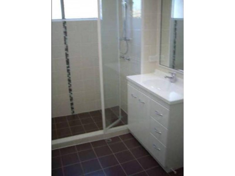 3/9 Rutland Street, Coorparoo QLD 4151