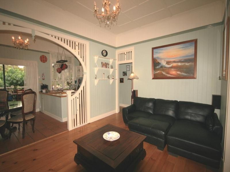 24 Jellicoe Street, Coorparoo QLD 4151