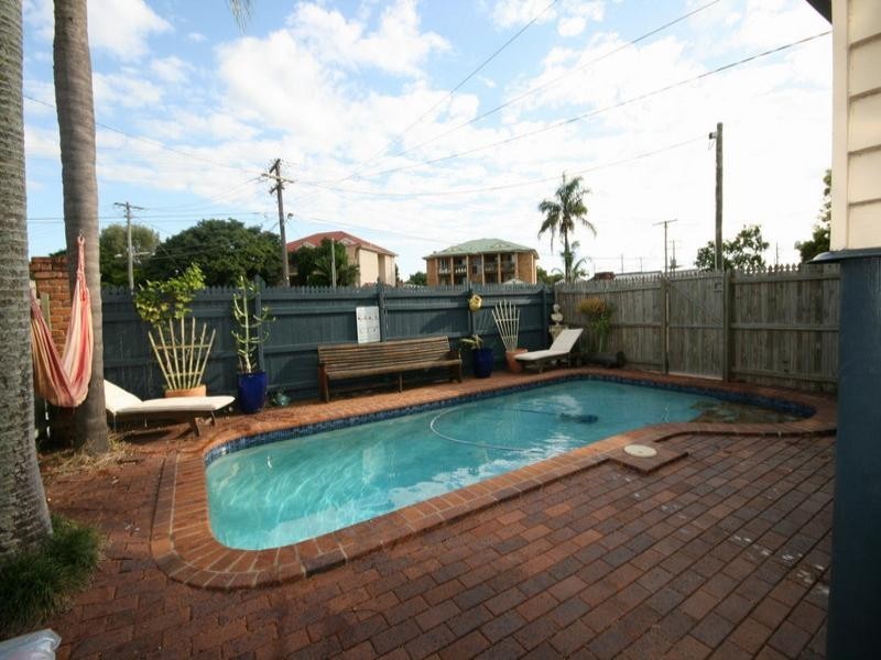 24 Jellicoe Street, Coorparoo QLD 4151