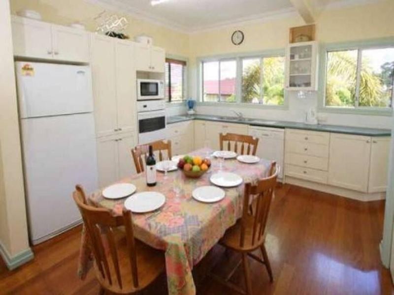 95 Solar Street, Coorparoo QLD 4151