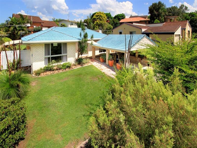 6 Eurong Street, Carina Heights QLD 4152