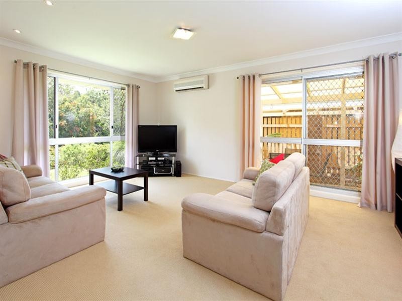 6 Eurong Street, Carina Heights QLD 4152