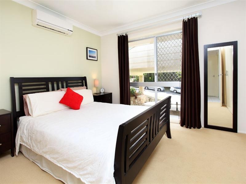 6 Eurong Street, Carina Heights QLD 4152