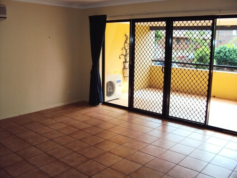 7/85 Victoria Terrace, Greenslopes QLD 4120