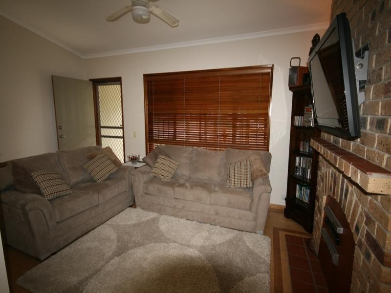 38 Balmerino Drive, Carina QLD 4152