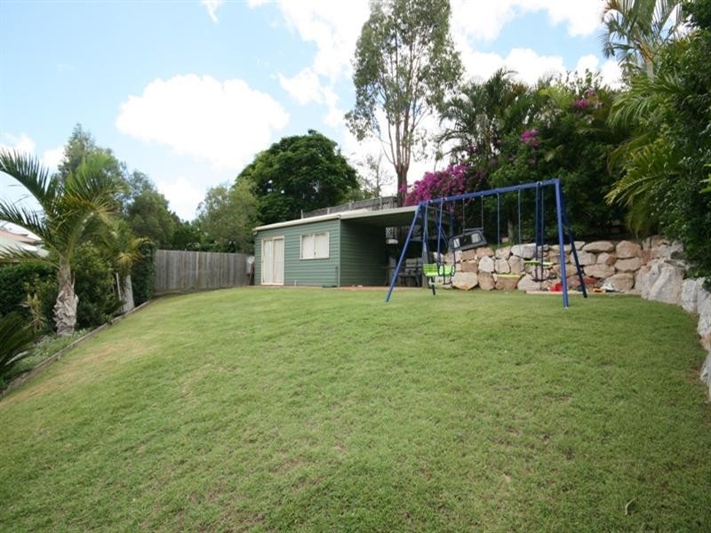 38 Balmerino Drive, Carina QLD 4152