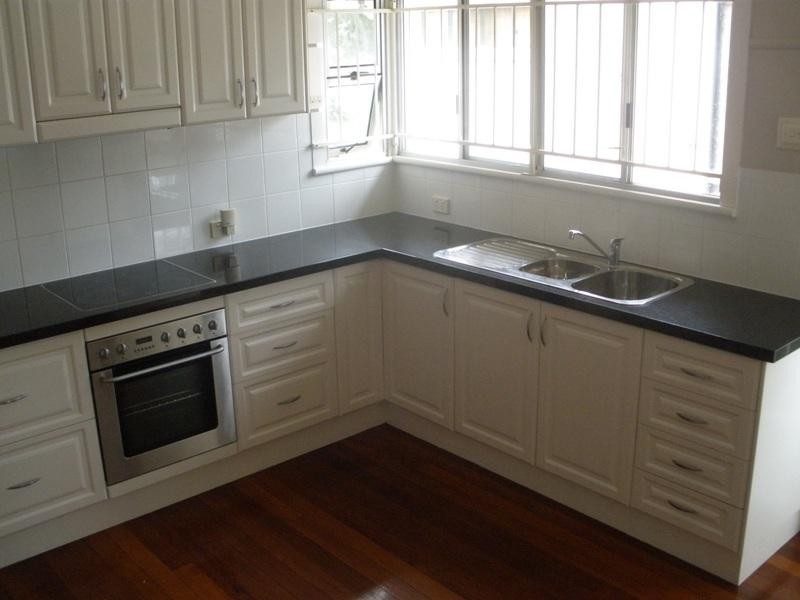 29 Noble Street, Camp Hill QLD 4152