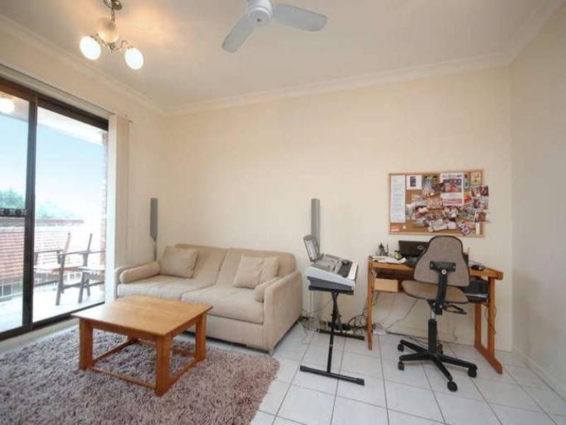 4/6 Nicklin Street, Coorparoo QLD 4151