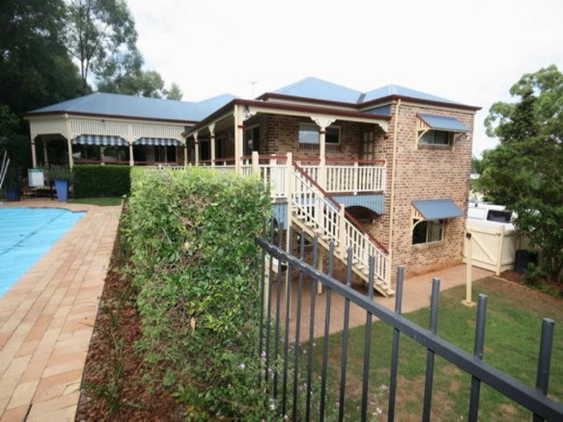 12 Ash Court, Mount Gravatt East QLD 4122