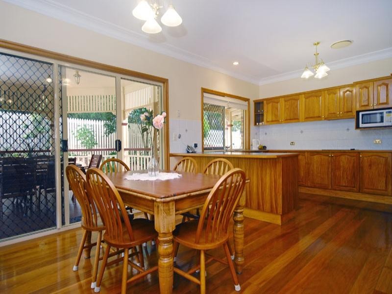 12 Ash Court, Mount Gravatt East QLD 4122