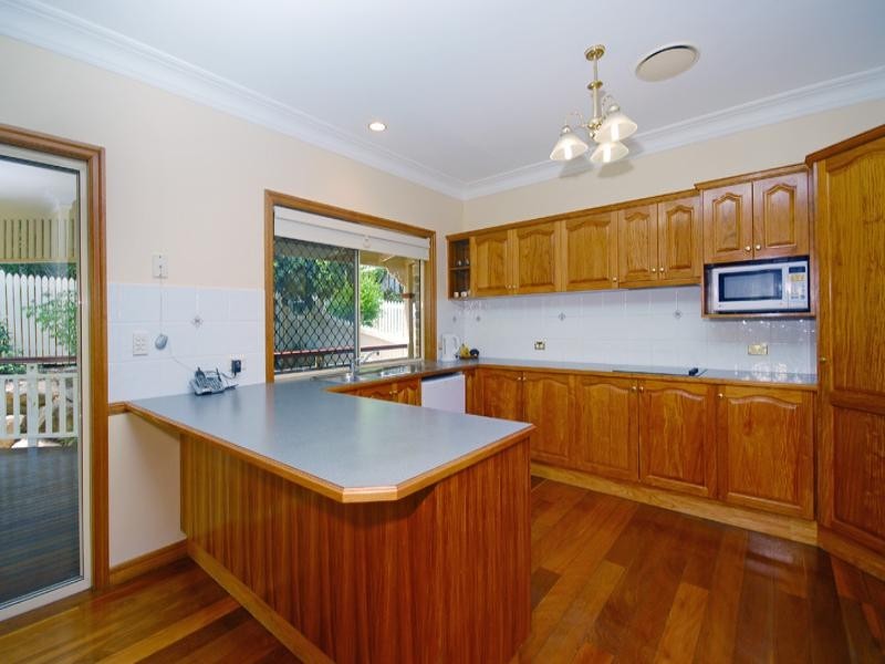 12 Ash Court, Mount Gravatt East QLD 4122