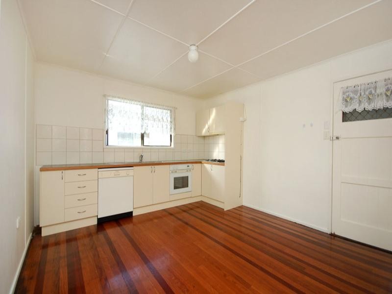 93 Orana Street, Carina QLD 4152