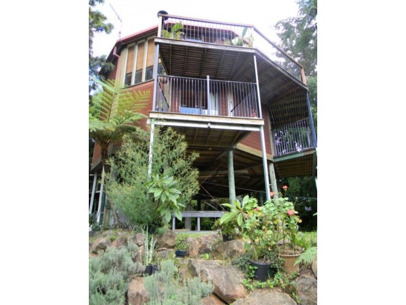 25 North Road, Lower Beechmont QLD 4211