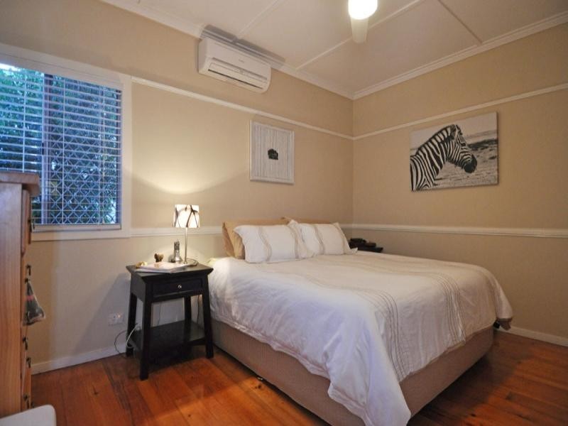 19 Jerome Street, Coorparoo QLD 4151