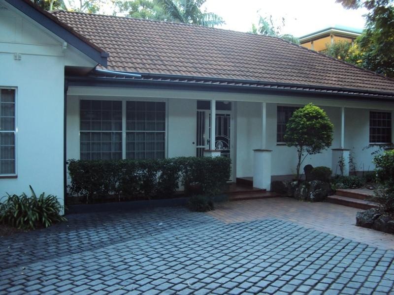 64 Mars Street, Coorparoo QLD 4151