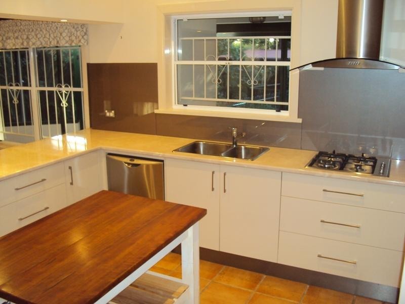 64 Mars Street, Coorparoo QLD 4151