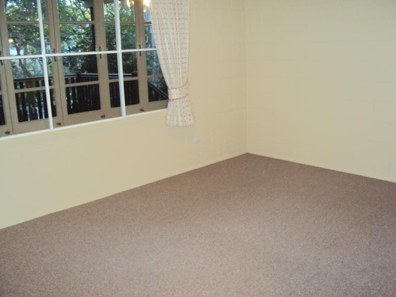 64 Mars Street, Coorparoo QLD 4151