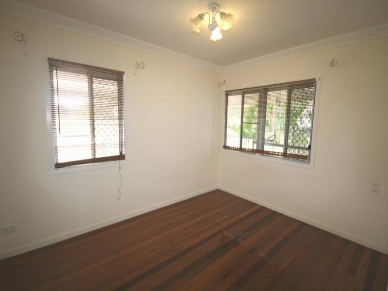 58 Sydney Avenue, Camp Hill QLD 4152