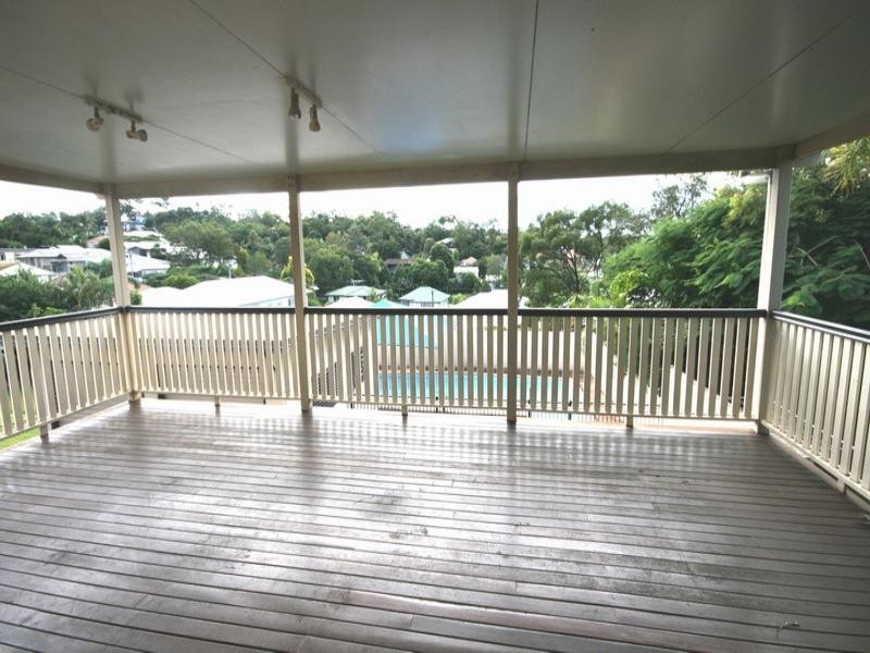 58 Sydney Avenue, Camp Hill QLD 4152