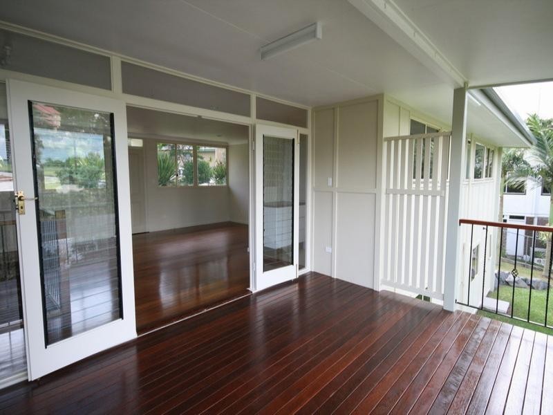 12 Hull Street, Carina QLD 4152