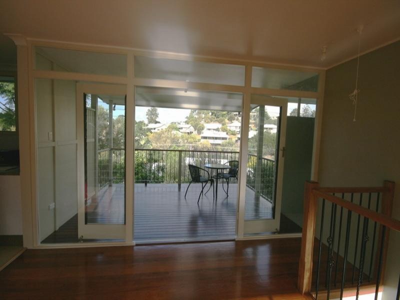 12 Hull Street, Carina QLD 4152