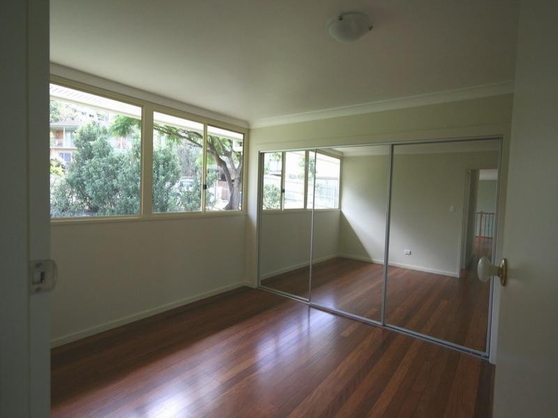 12 Hull Street, Carina QLD 4152