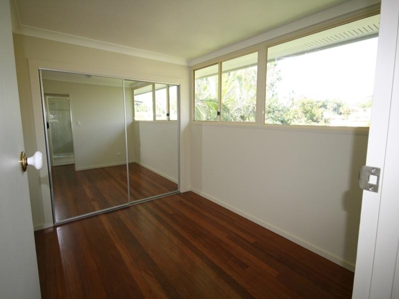 12 Hull Street, Carina QLD 4152