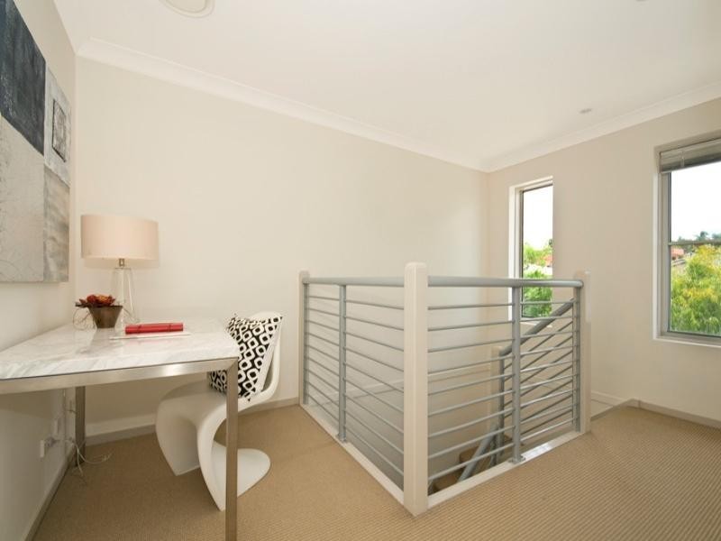 4/35 Rutland Street, Coorparoo QLD 4151