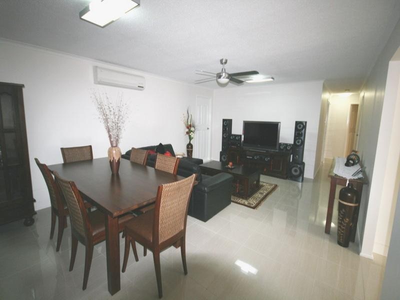 990 Creek Road, Carina Heights QLD 4152