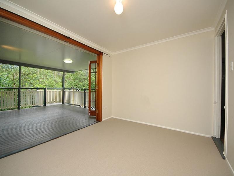 45 Greens Road, Coorparoo QLD 4151